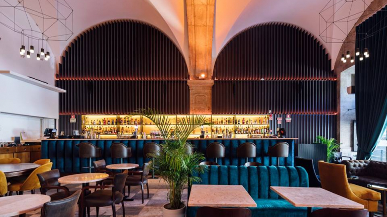 O Palácio Chiado reabriu recentemente, com um chef a dominar todas as cozinhas