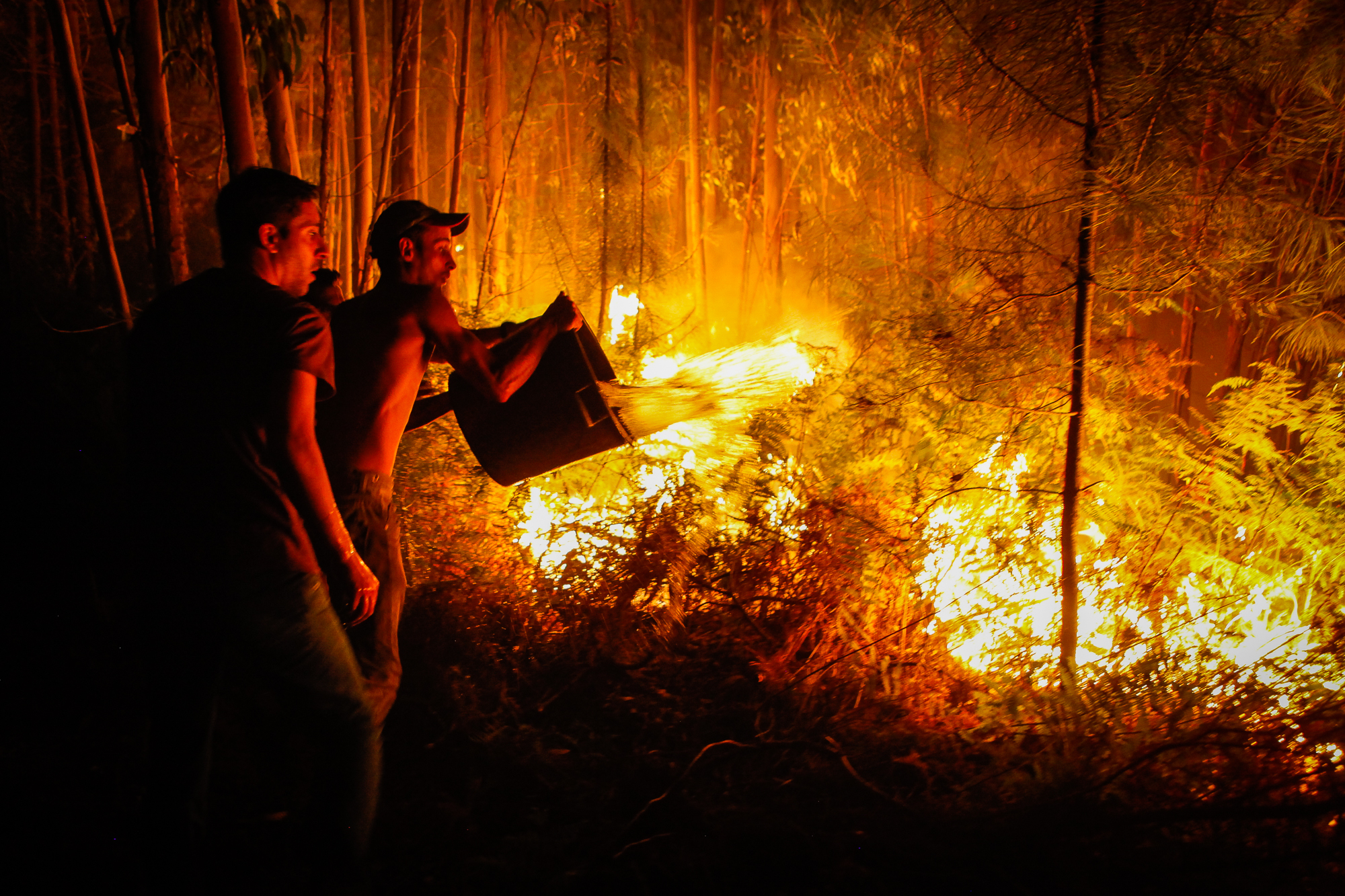 Português cria kit de sobrevivência para incêndios