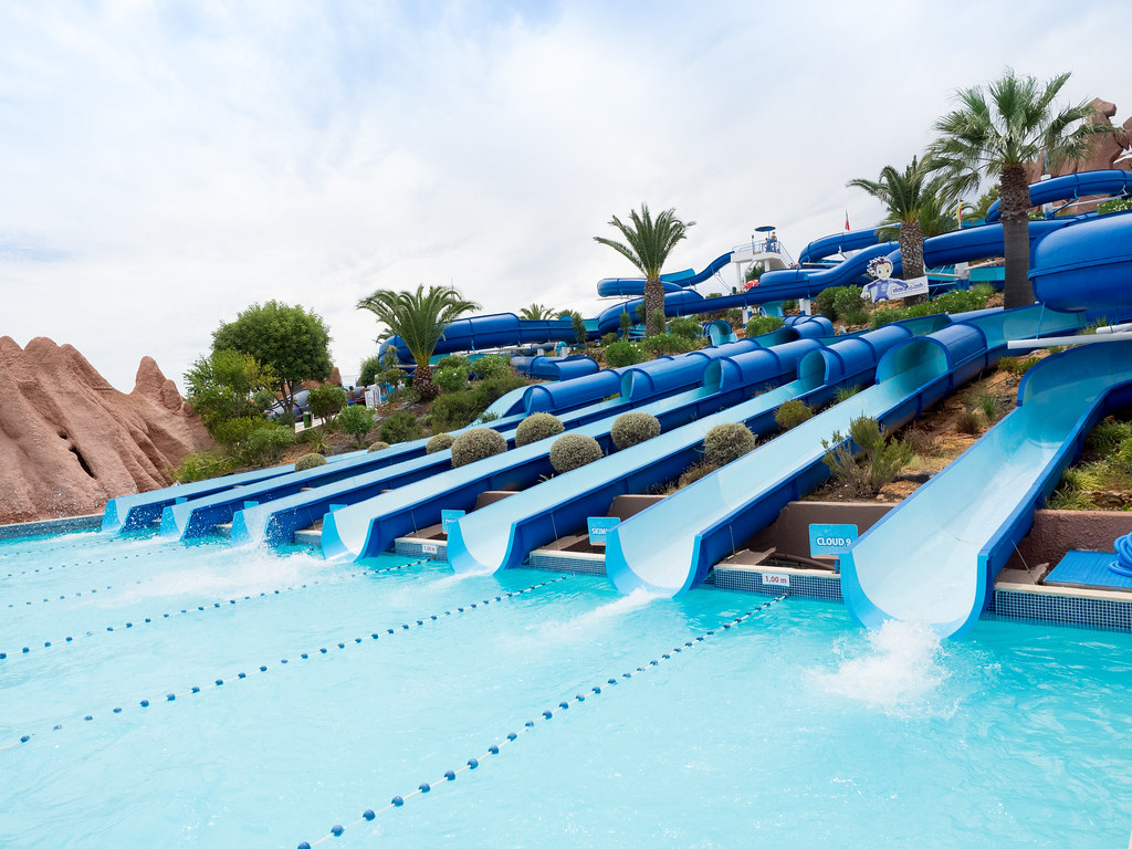 Zoomarine e Slide & Splash já reabriram. A nova realidade com muito menos gente e muitas restrições