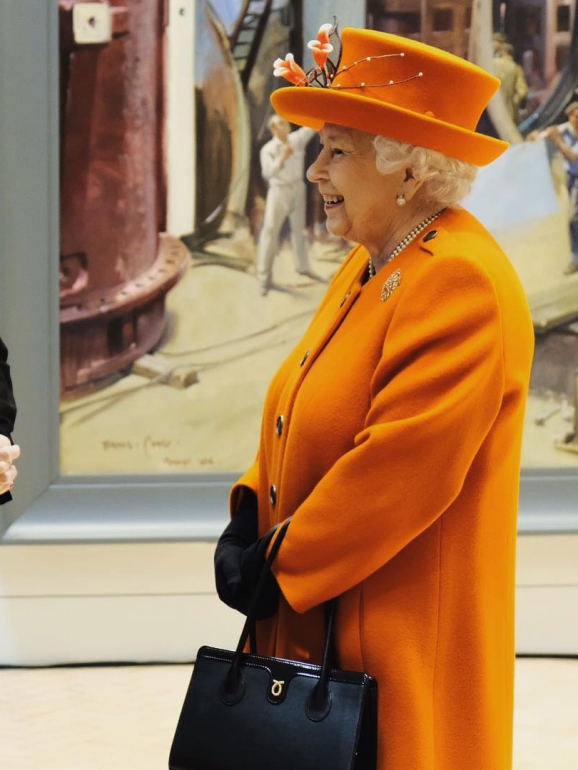 A rainha Isabel II em visita em Museu da Ciência em Londres 