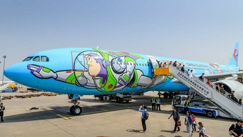 Para o infinito e mais além, chegou um avião do Toy Story