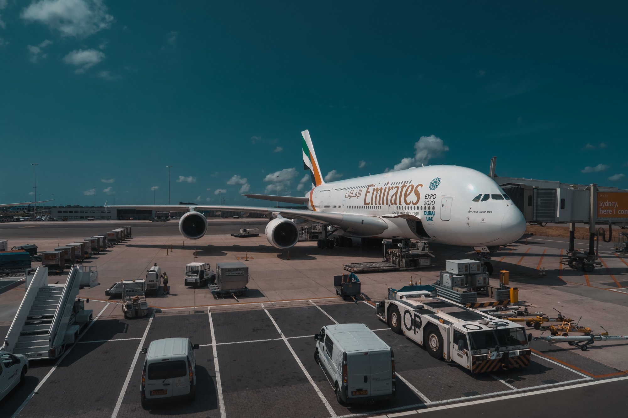 Já pode voar do Porto para o Dubai sem escalas com a Emirates