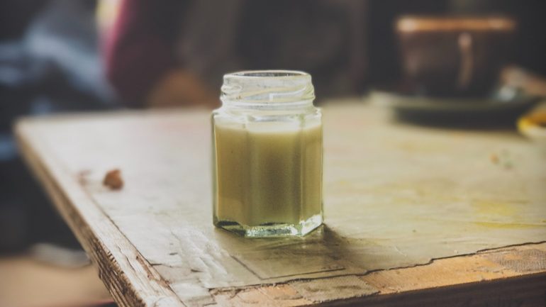 Os 11 snacks que as nutricionistas levam para o trabalho