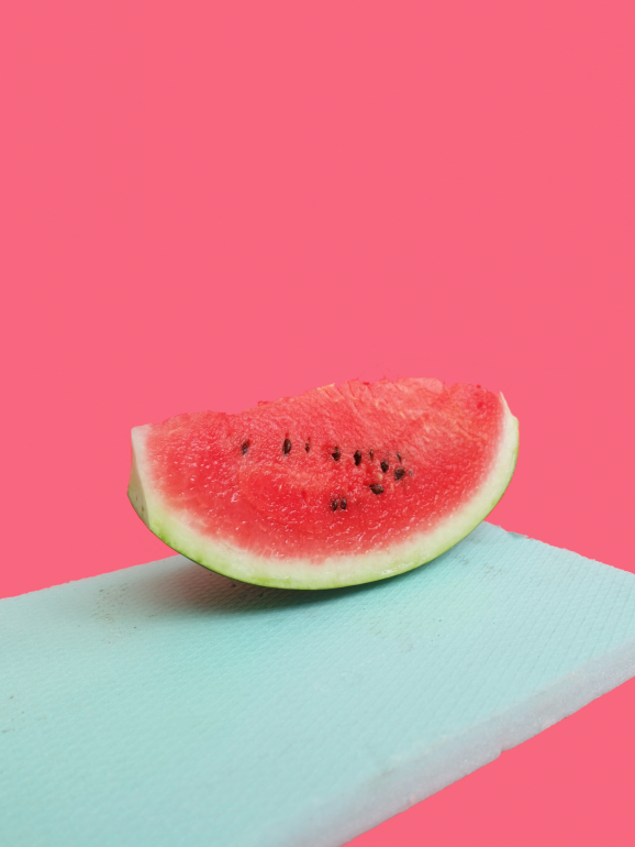 As temperaturas estão a aumentar. Que alimentos ajudam a manter a hidratação?