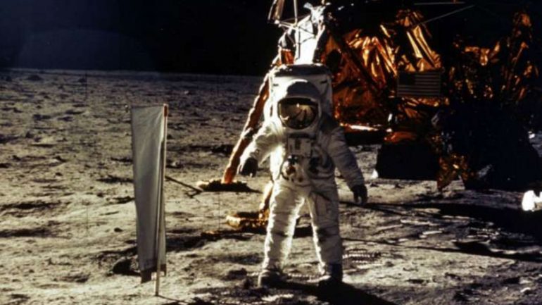 A foto mais icónica da chegada do Homem à lua mostra Buzz Aldrin e não Neil Armstrong