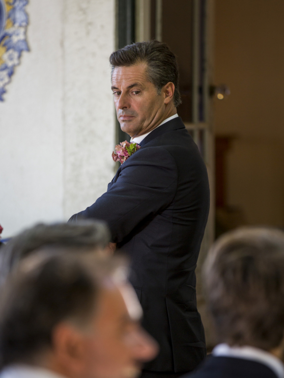 Francisco não escondeu os nervos quando não apareceu um único convidado do lado da noiva