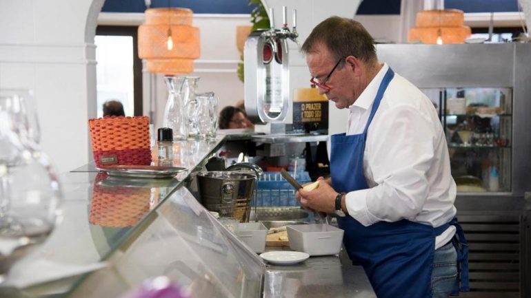 Joaquim levou um raspanete do chef, mas no final Ljubomir Stanisic elogiou o seu profissionalismo