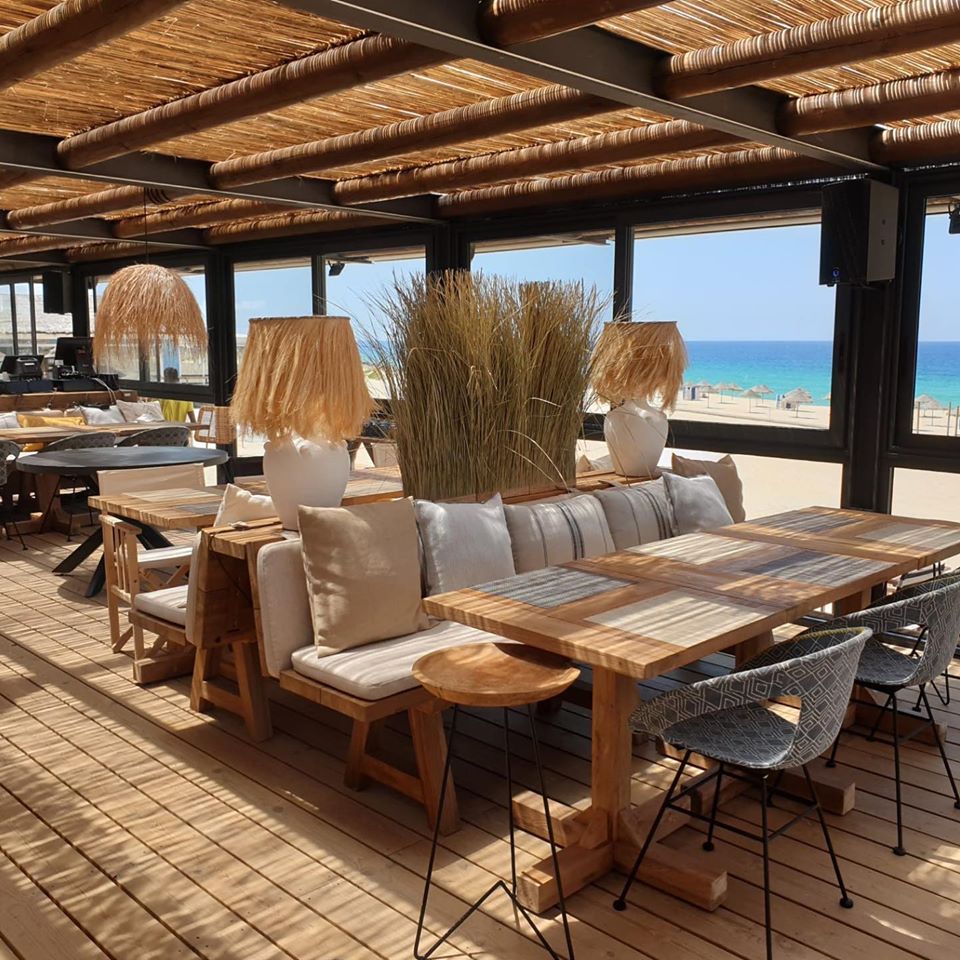 Sublime Comporta abre restaurante de praia com marisco e vinhos de referência