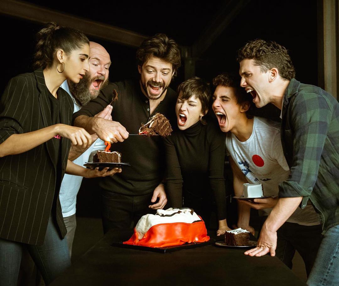 22 fotos incríveis dos bastidores de “La Casa de Papel”
