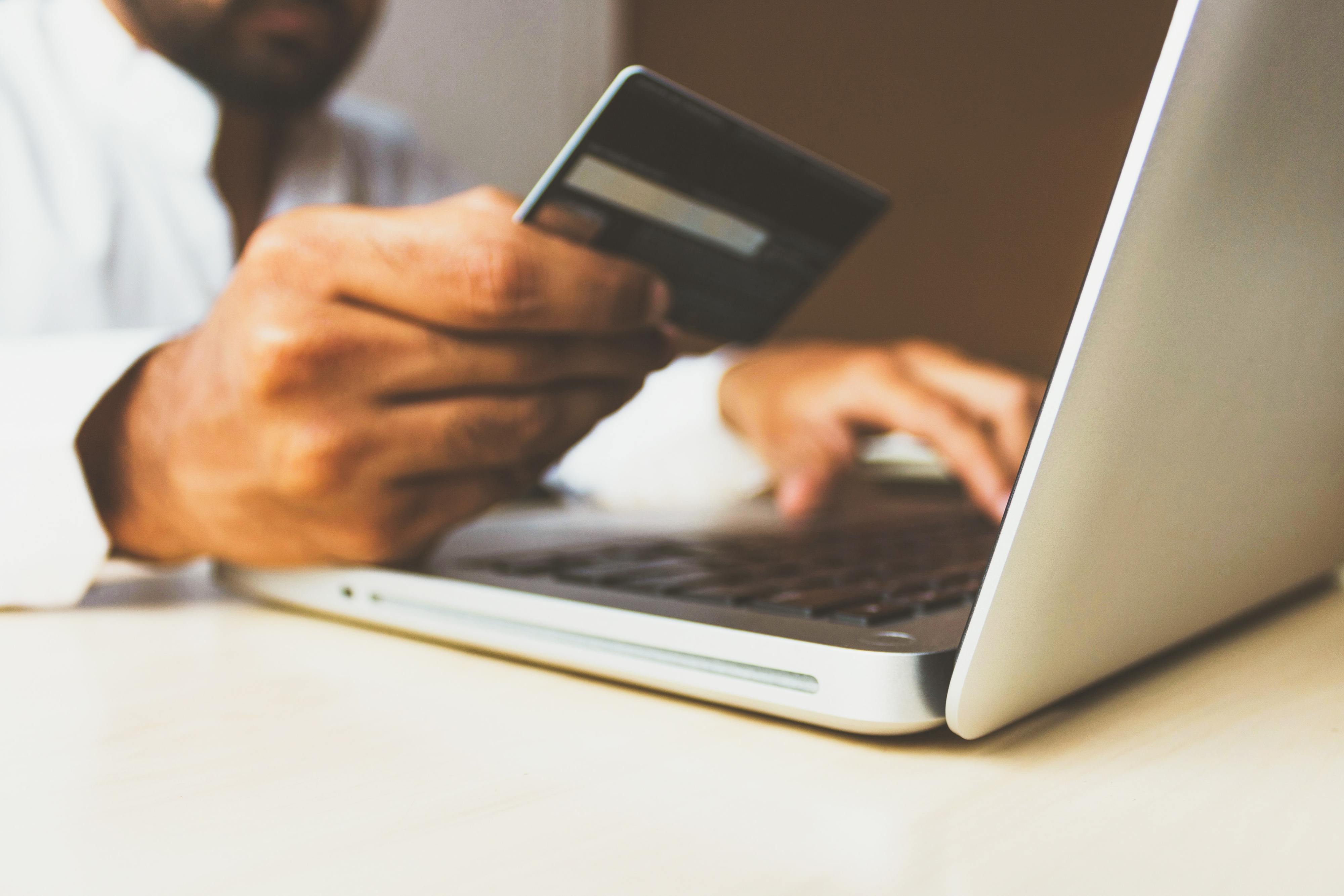 Pagamento de compras online vai mudar já no próximo ano