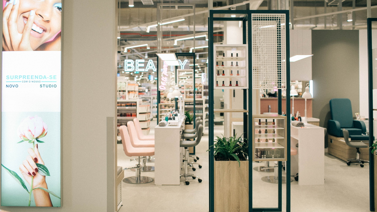 O Primark Beauty Studio funciona entre as 10h e as 22h