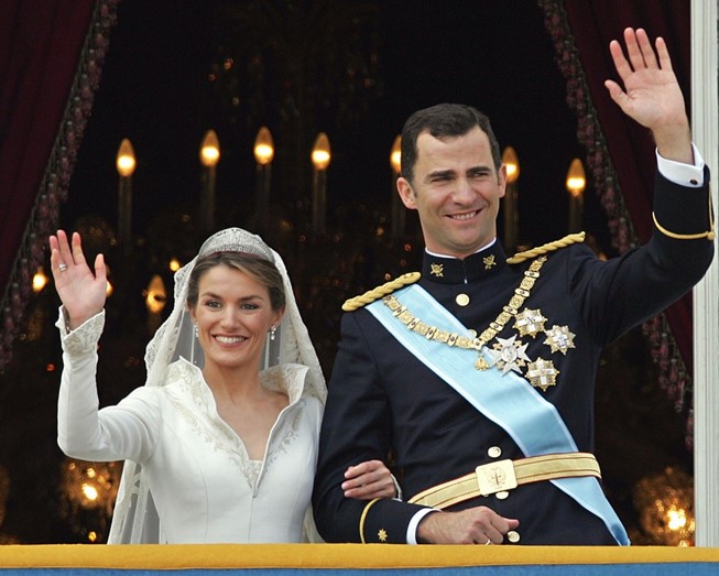 Felipe e Letizia celebram 20 anos de casamento com ninho vazio. É a primeira vez que as filhas estão longe