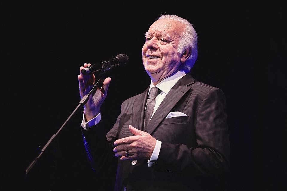 “Lisboa Menina e Moça” será “canção oficial de Lisboa”. Carlos do Carmo terá nome em rua
