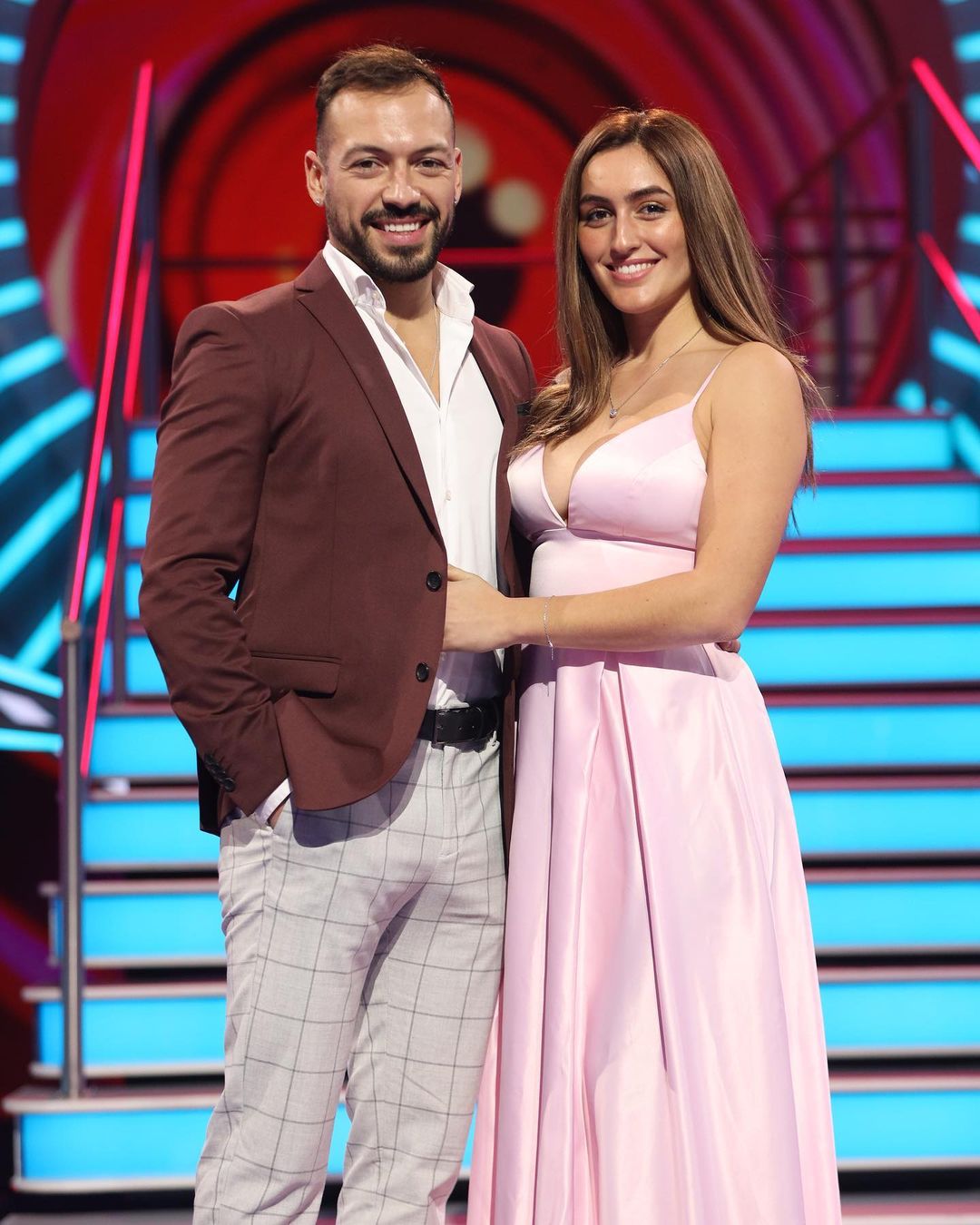 Produtora do “Big Brother” vai investigar divulgação de imagens íntimas de Zena e André Abrantes