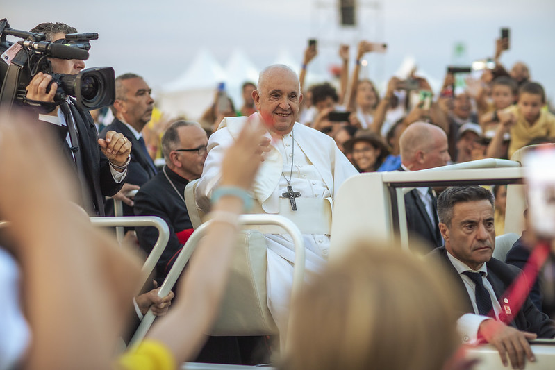 Das namoradas na juventude ao facto de não ver TV. 5 coisas que não sabia sobre o Papa Francisco