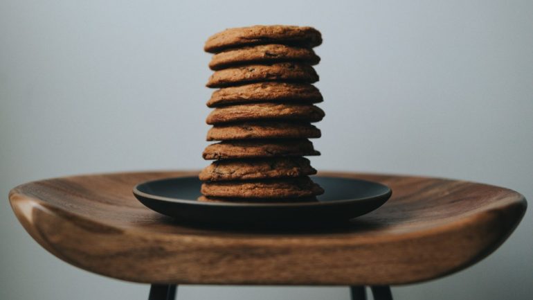 10 snacks “saudáveis” que as nutricionistas vão cortar da sua dieta