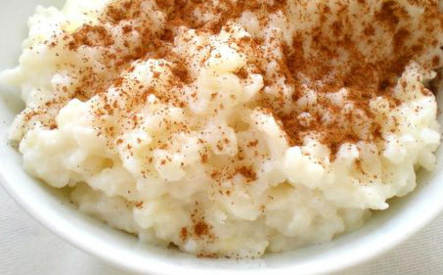 Receita. Arroz doce com todos os ingredientes normais, mas muito menos açúcar