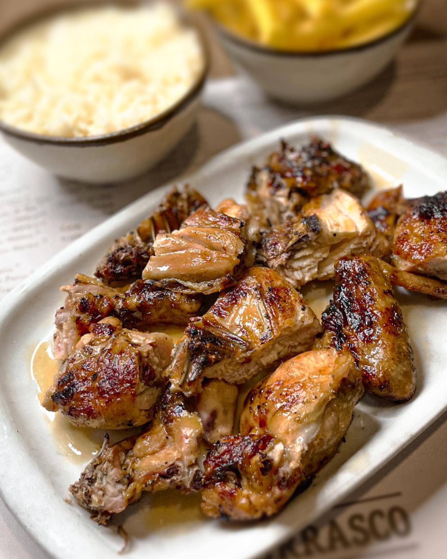 5 spots onde pode ir buscar (ou comer) um frango assado divinal
