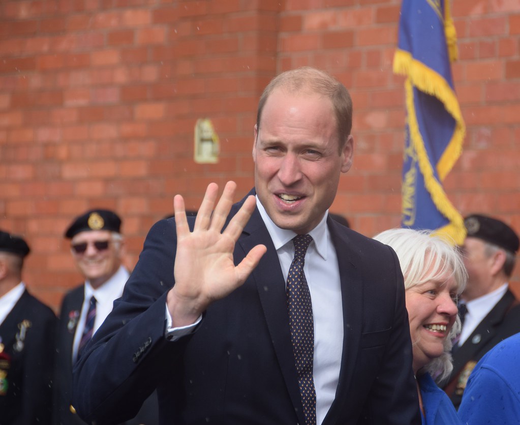 Príncipe William reage às acusações de Harry e Meghan. “Não somos uma família racista”