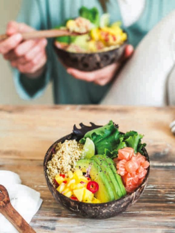 Esqueça os pratos rasos. 5 receitas para comer na taça