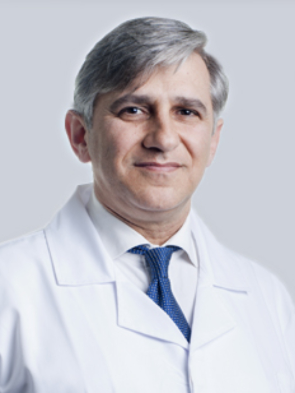 Luís Frederico Braga é médico ortopedista no Hospital Lusíadas Lisboa 