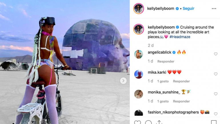 Kelly Gale, modelo da Victoria's Secret também participou no Burning Man