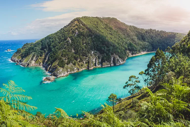 Férias em Espanha. Estas 11 praias são absolutamente paradisíacas e ficam aqui ao lado