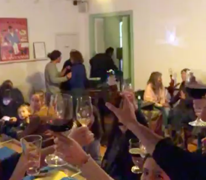 Restaurante Lapo abriu portas para festa sem máscaras ou distanciamento social