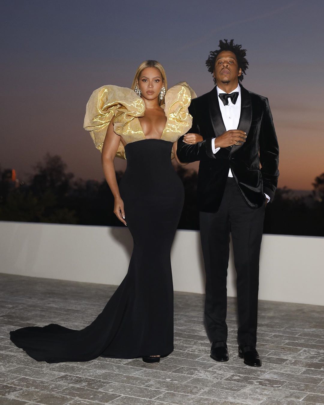 Beyoncé e Jay-Z compram a casa mais cara de sempre da Califórnia. Veja as imagens da mansão