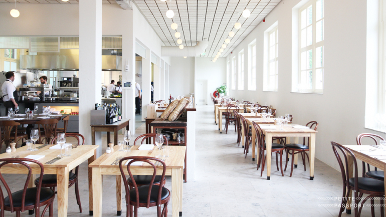 O novo restaurante foi uma antiga cozinha naval. O preço médio por refeição é de 45€