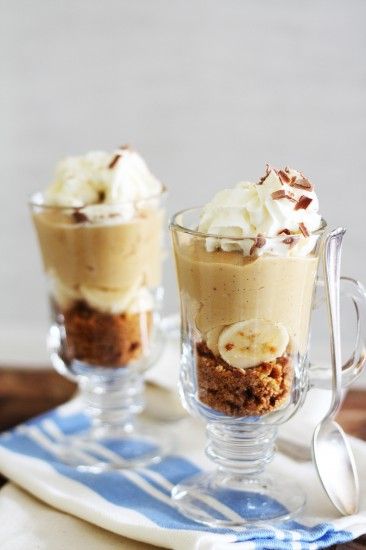 Receita. Como fazer de forma simples um delicioso parfait de banana e leite condensado