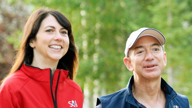 Jeff Bezos e MacKenzie Bezos a 10 de julho de 2013