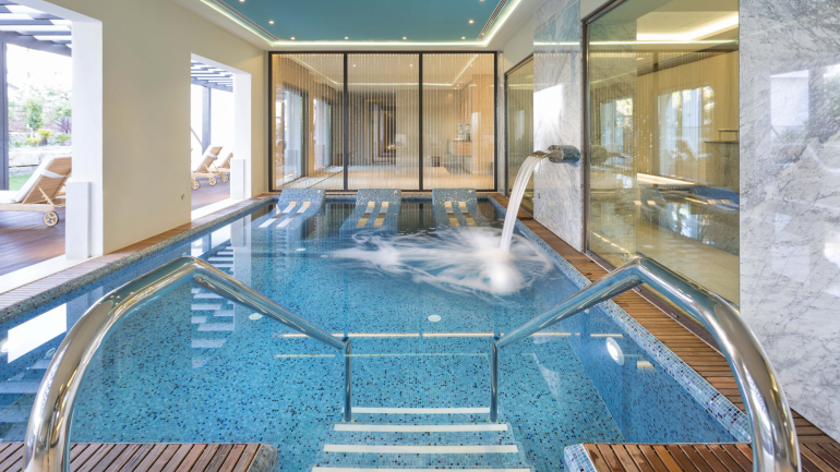 O acesso oásis termal do spa é gratuito para todos os hóspedes das Ocean Suites