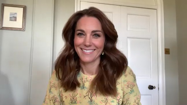 Vestido que Kate Middleton usou no “The Morning” e que fez furor estava em saldos e custou 169€