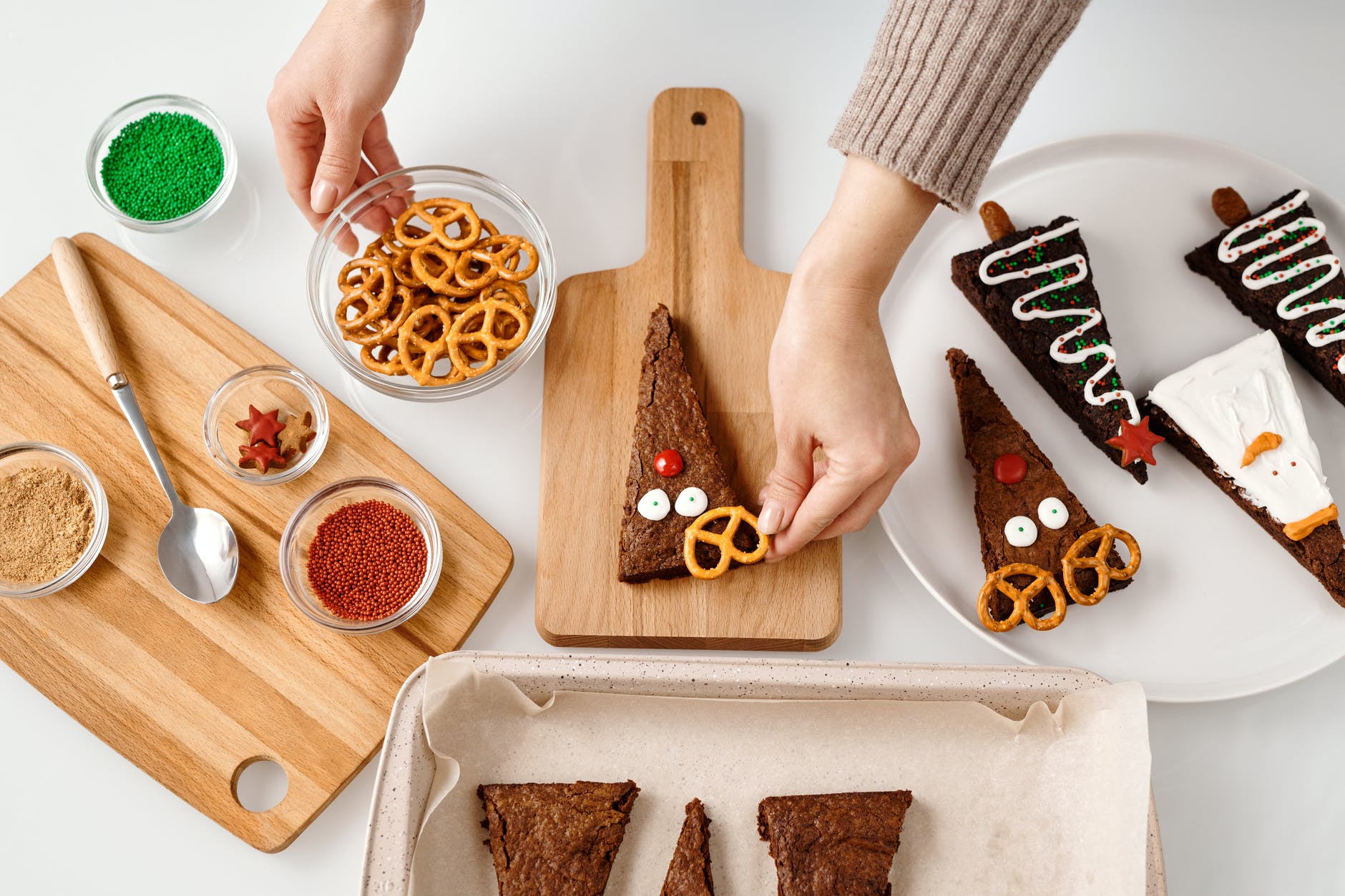 Brigadeiros, pizza e empadão de frango. É esta a ceia de Natal dos estrangeiros em Portugal
