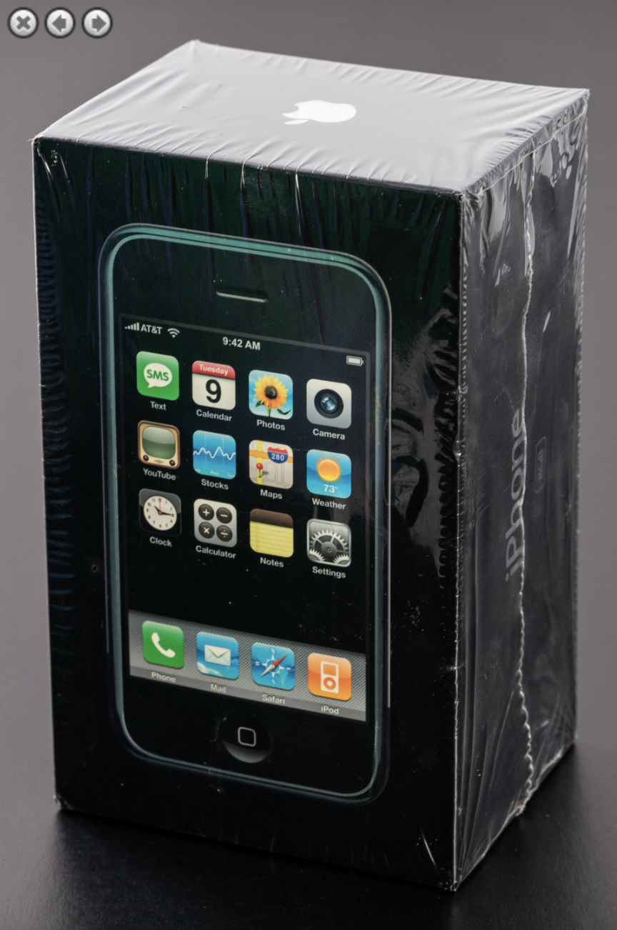 iPhone 1 (sim, o primeiro modelo do iPhone) foi leiloado por quase 60 mil euros