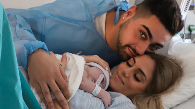 O casal com o recém-nascido, Santi Marcel