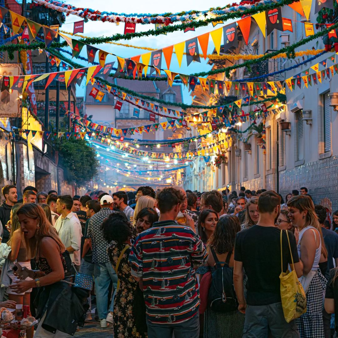 Sardinhas, música pimba e santódromos. Descubra 5 festas populares deste fim de semana
