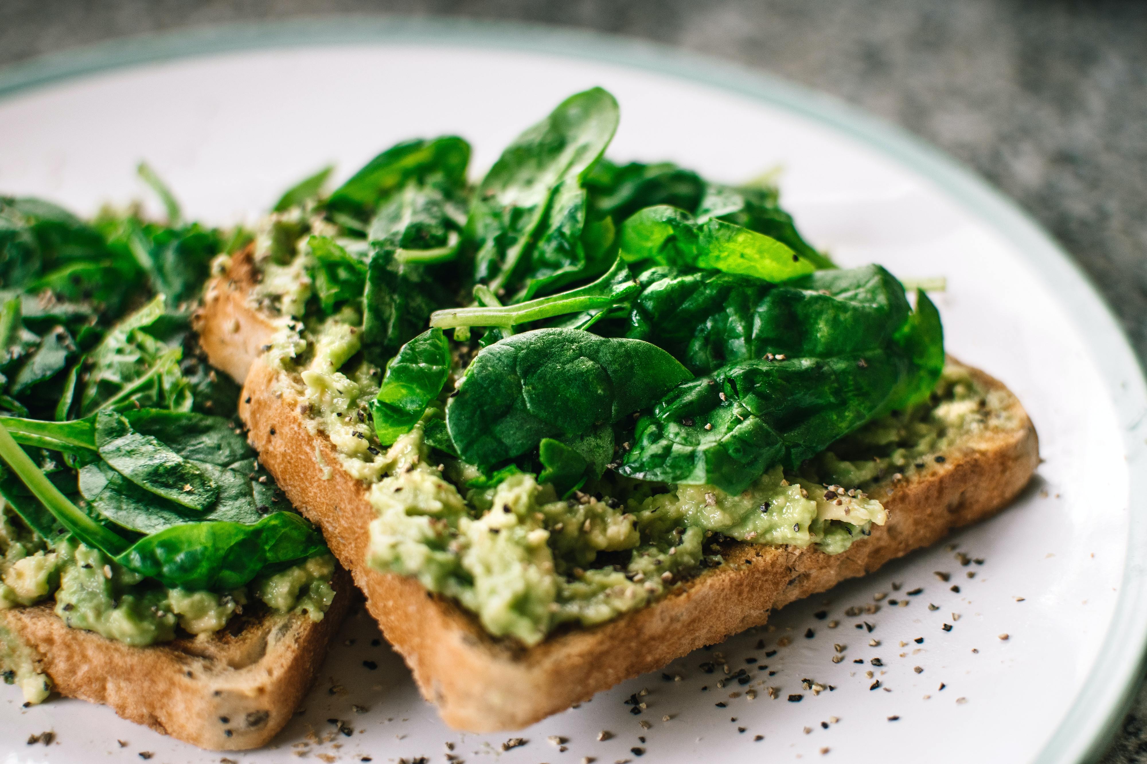 7 alimentos que têm um poder alcalinizante