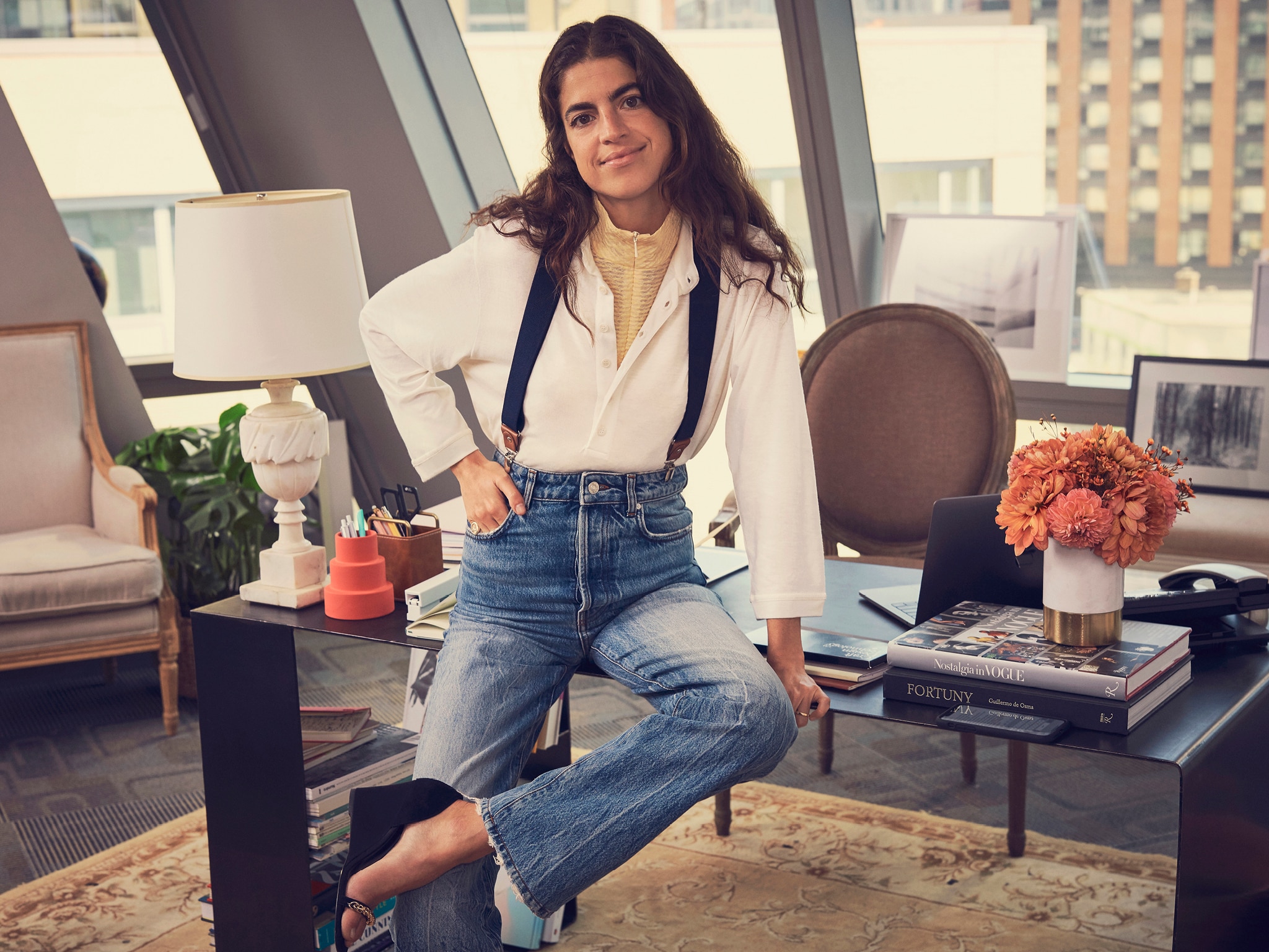 Mango lança coleção cápsula com Leandra Medine, a autora de “Man Repeller”