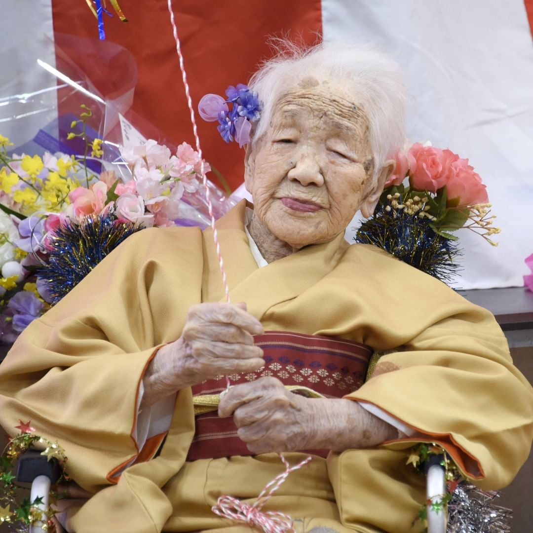 Japonesa de 117 anos e 261 dias é a pessoa mais velha do mundo. E é fã de Coca-Cola