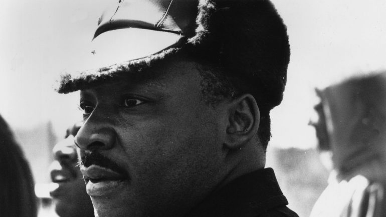  Martin Luther King a 25 de março de 1965 na marcha pelos direitos cívicos em Alabama. 