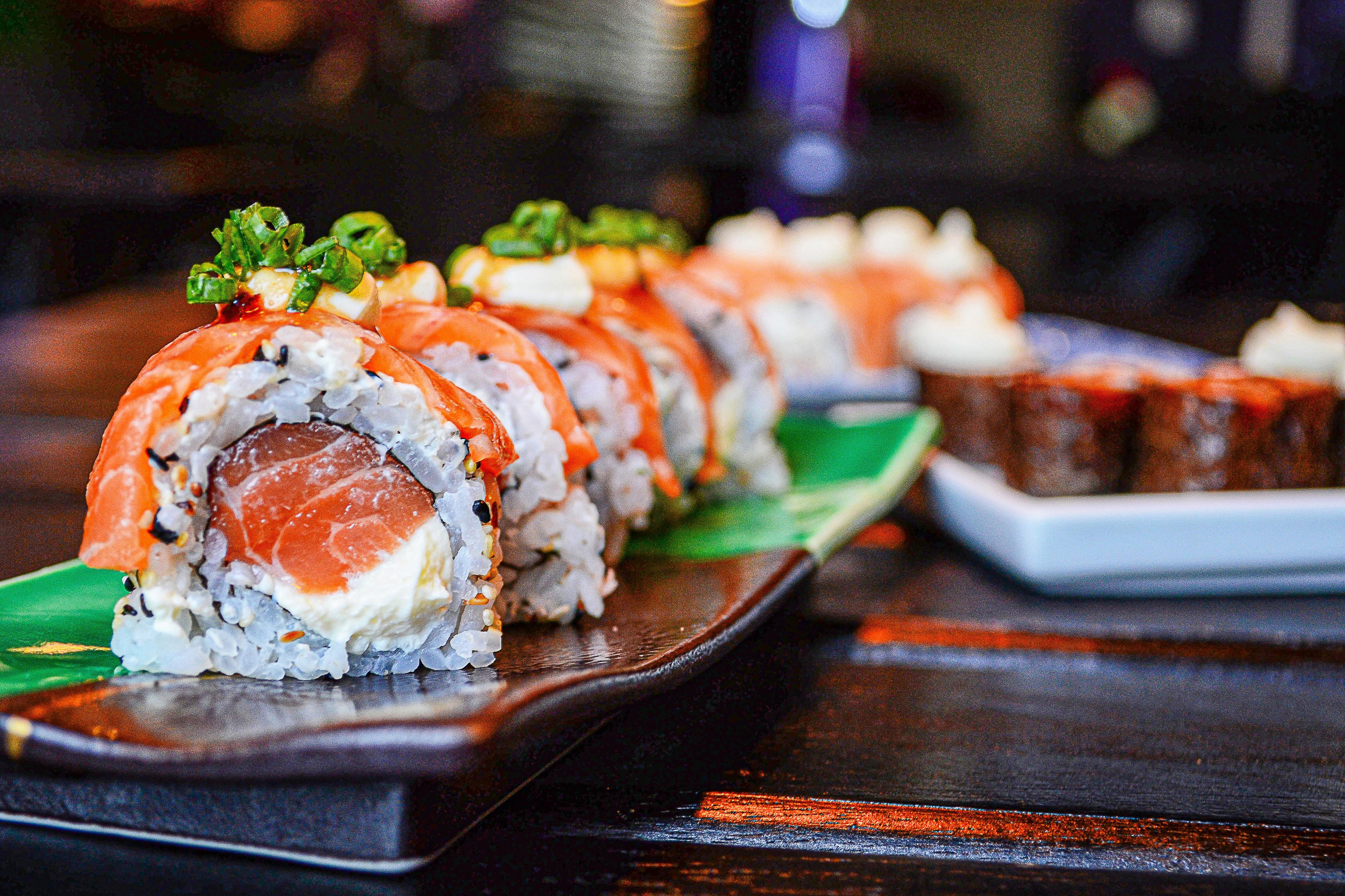 Almoço ou jantar. Nestes restaurantes de sushi, pode comer tudo o que quiser por menos de 25€