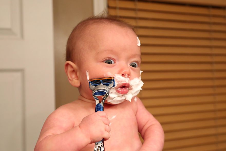 Estas 11 fotos fofinhas de um bebé prematuro vão derreter-lhe o coração