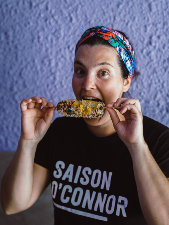 Leonor Godinho é a chef à frente de uma cozinha de onde só sai 'comida deliciosa'. É ela que o diz.