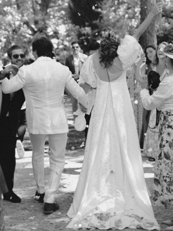O vestido foi desenhado pela designer Pureza Mello Breyner, irmã da noiva