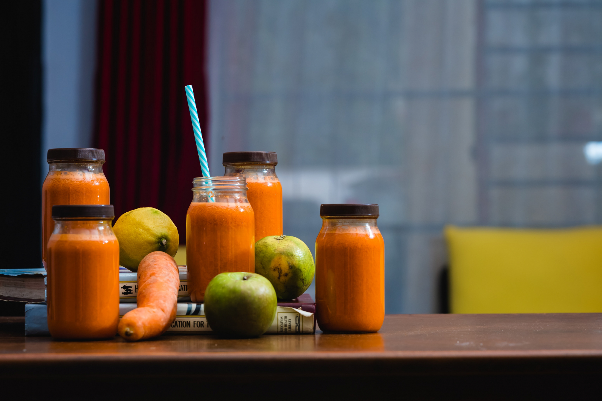 Receitas. 3 sumos para quem não gosta de comer fruta inteira