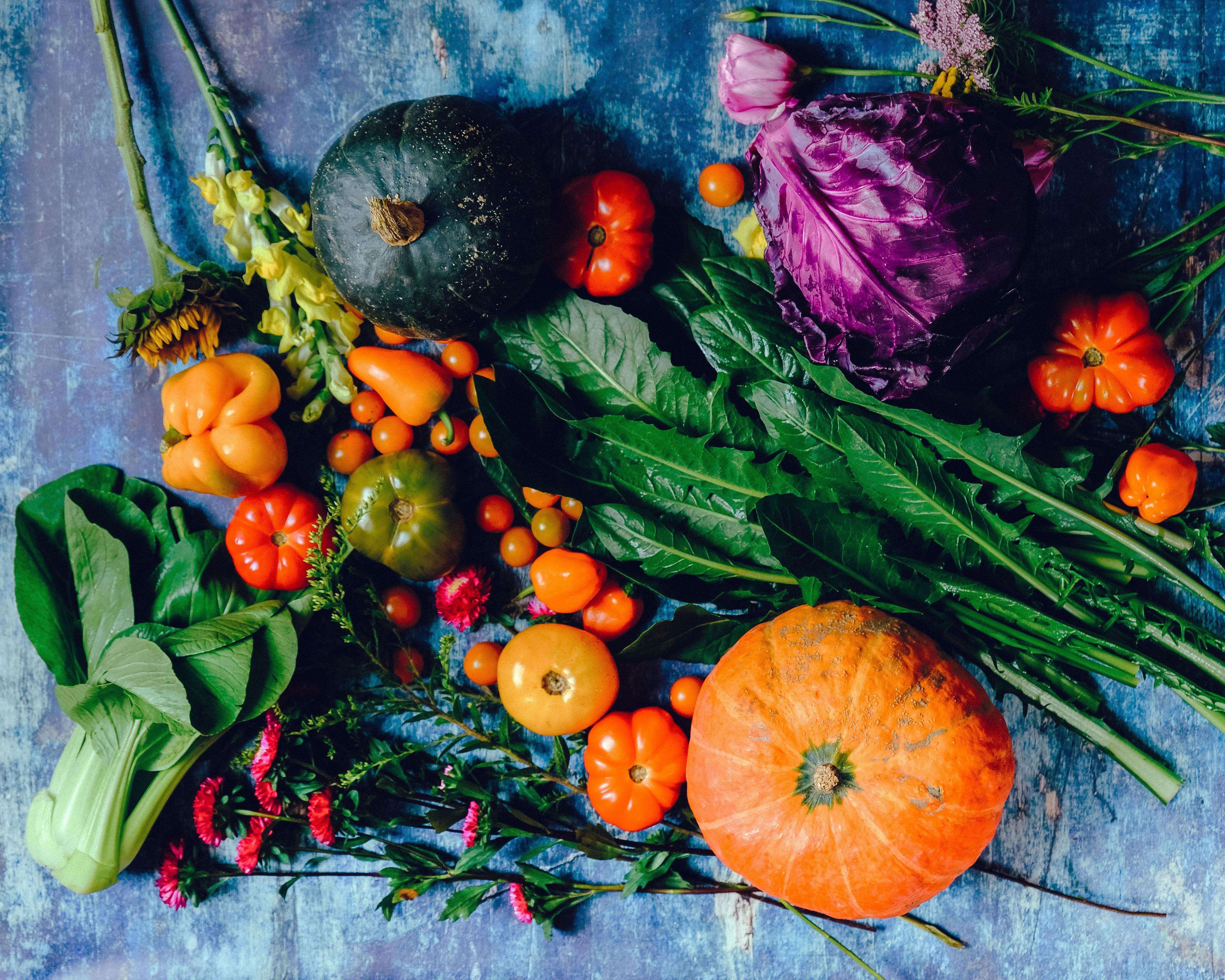 6 empresas que lhe levam legumes e fruta fresca à porta de casa (e em segurança)