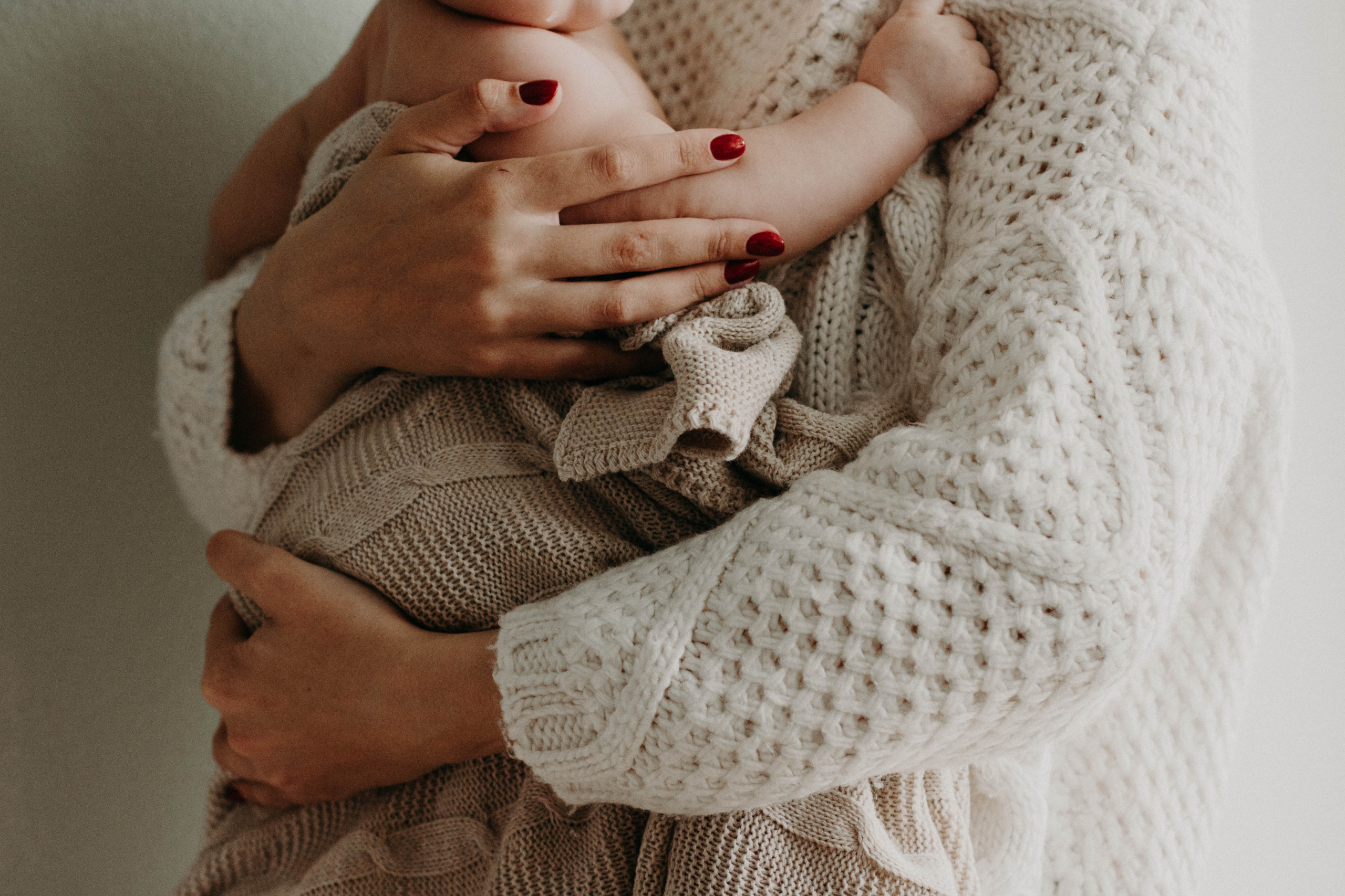 Vai ser mãe? Tem direito a um kit de higiene de bebé — e bastam apenas uns cliques para o receber