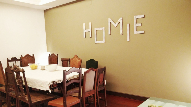 A organização trata de tudo: decoração, comida e arrumação do espaço no final